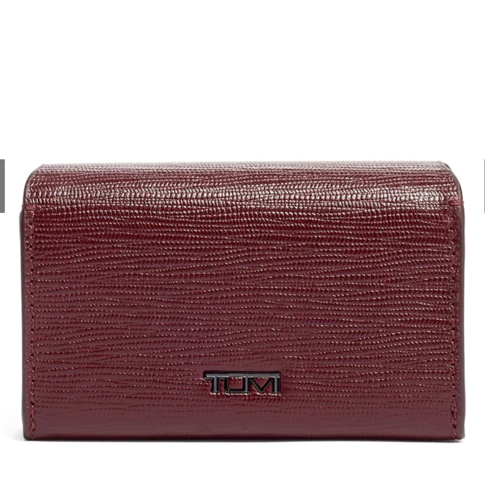TUMI BUSINESS CARD HOLDER